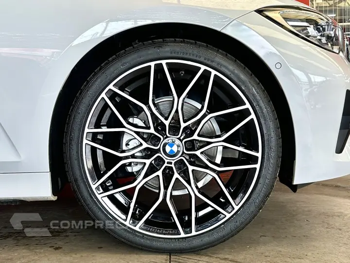 320i 2.0 16V TURBO ACTIVE FLEX 4P AUTOMÁTICO
