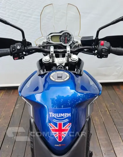 TRIUMPH TIGER 800 XRX