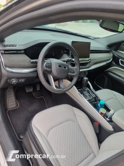 COMMANDER 1.3 T270 Turbo Overland