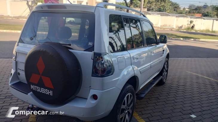 Pajero TR4 2.0 16V 4P 4X4 FLEX AUTOMÁTICO
