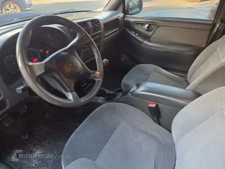 S10 2.4 MPFI ADVANTAGE 4X2 CD 8V FLEX 4P MANUAL