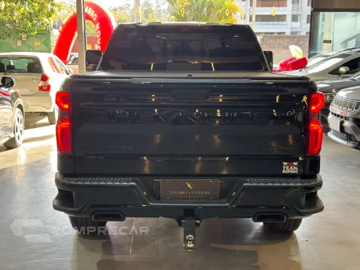 SILVERADO 5.3 V8 GASOLINA 1500 HIGH COUNTRY 4X4 AUTOMÁTICO