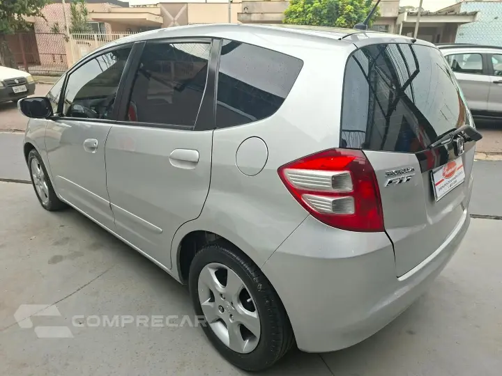 Fit 1.4 Lx 16V Flex 4P Automático