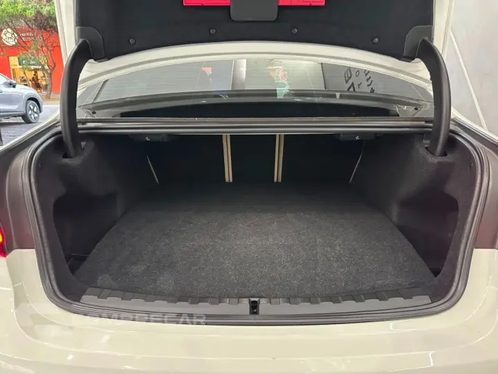 330i M Sport 2.0 TB 16V 4p