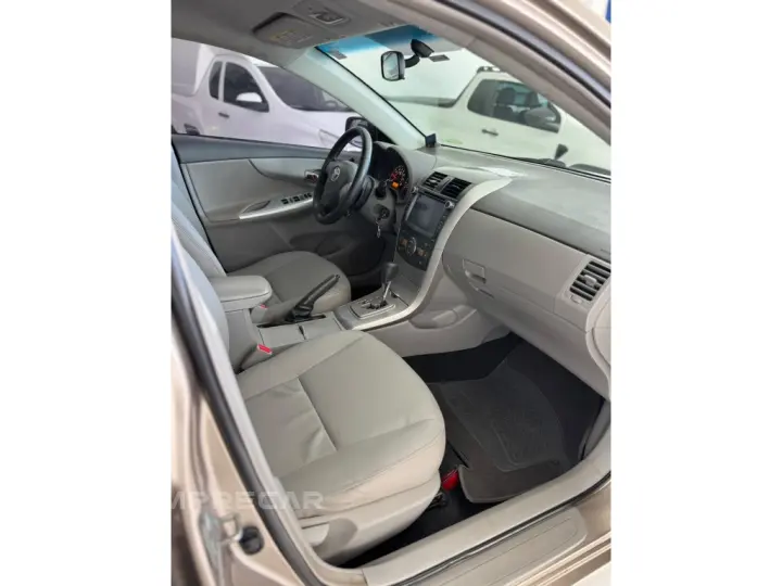 COROLLA 2.0 XEI 16V FLEX 4P AUTOMÁTICO