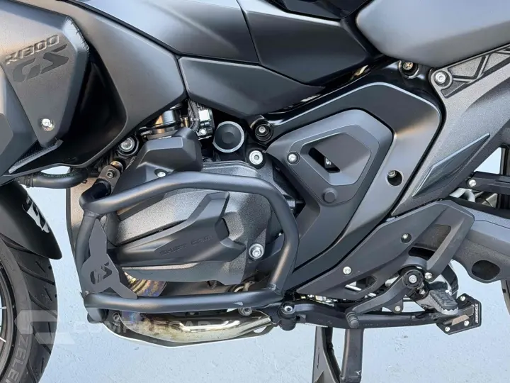 R 1300 GS TRIPLE BLACK