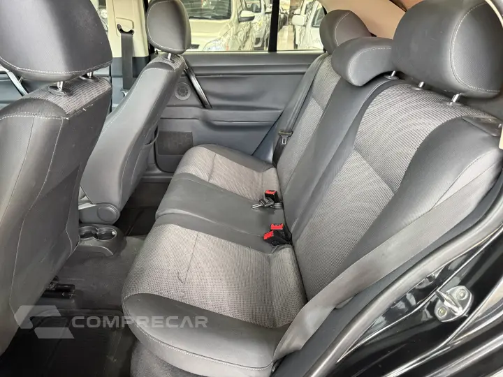 POLO SEDAN 1.6 MI Comfortline 8V