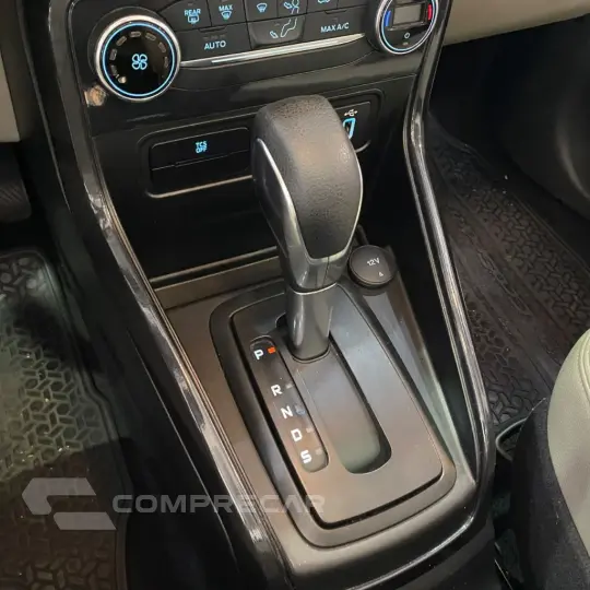 EcoSport TITANIUM 1.5 12V Flex 5p Aut.