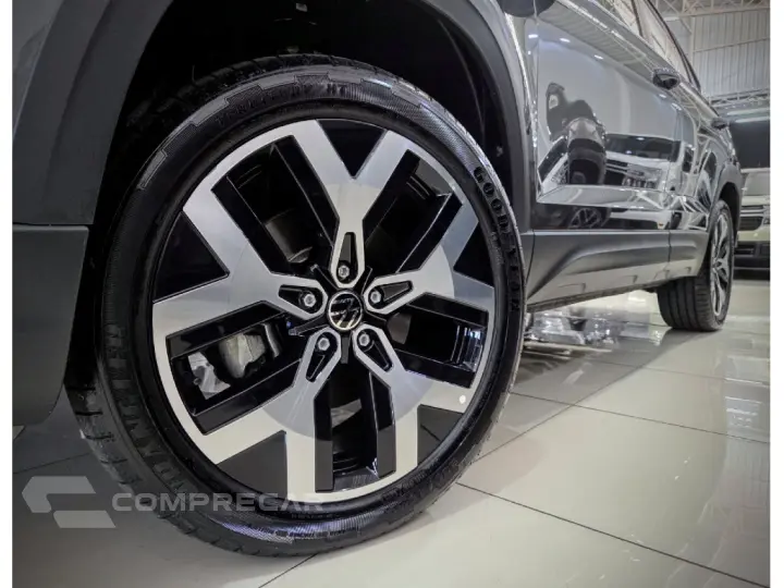 TAOS 1.4 250 TSI TOTAL FLEX HIGHLINE AUTOMÁTICO