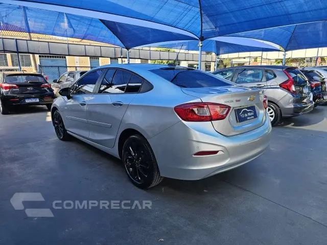 CRUZE SEDAN - 1.4 TURBO LT 16V 4P AUTOMÁTICO