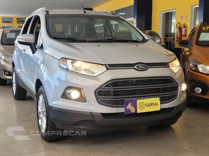 EcoSport TITANIUM 2.0 16V Flex 5p