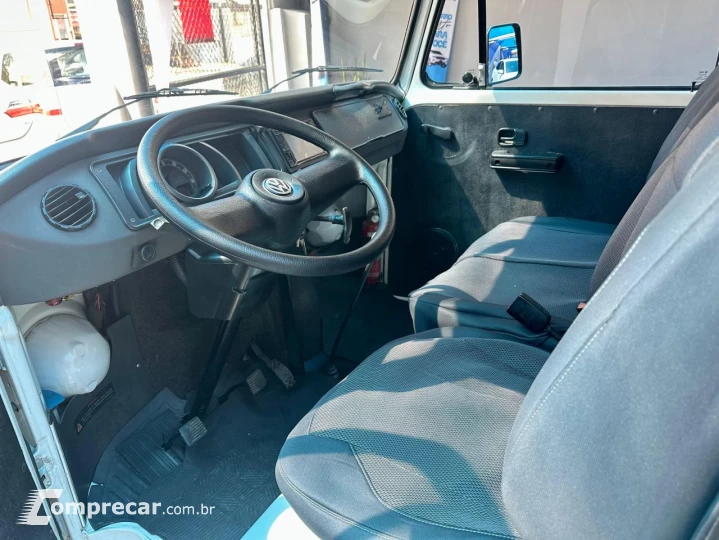 Kombi 1.4 FLEX STD 9 LUGARES