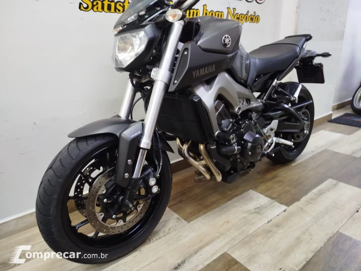 MT-09  ABS