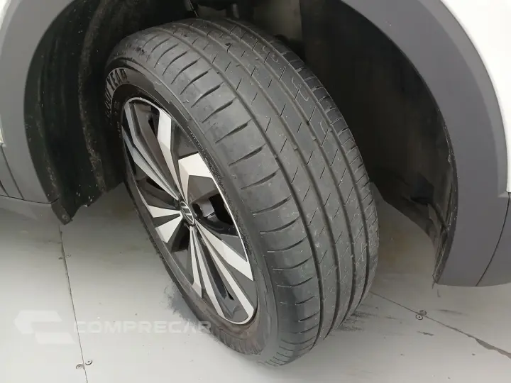 T-CROSS 1.0 200 TSI TOTAL FLEX AUTOMÁTICO