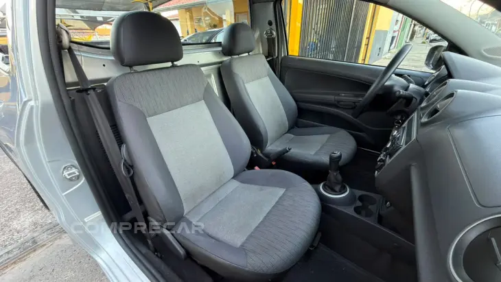 SAVEIRO 1.6 8V