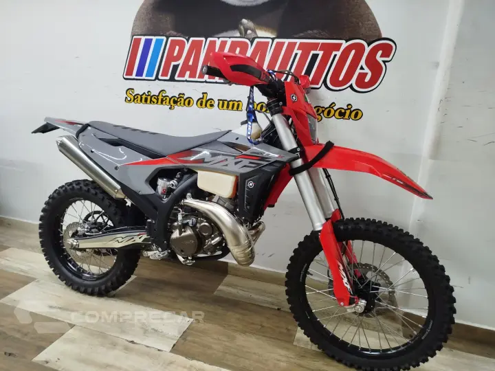 2T 250 TSX