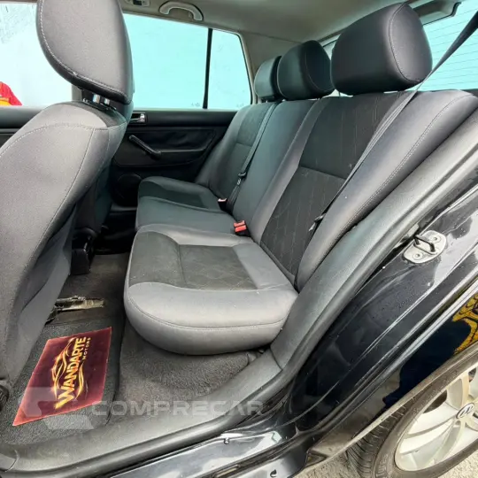 Golf 2.0/ 2.0 Mi Flex Aut/Tiptronic.