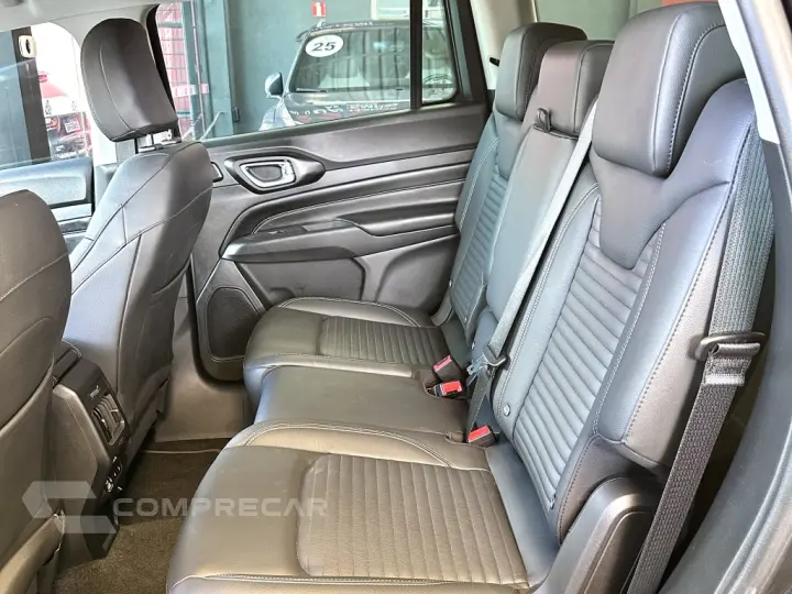 COMMANDER 1.3 T270 TURBO FLEX LONGITUDE AT6