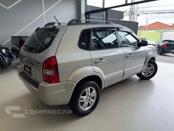 TUCSON 2.0 MPFI GLS 16V 143cv 2WD