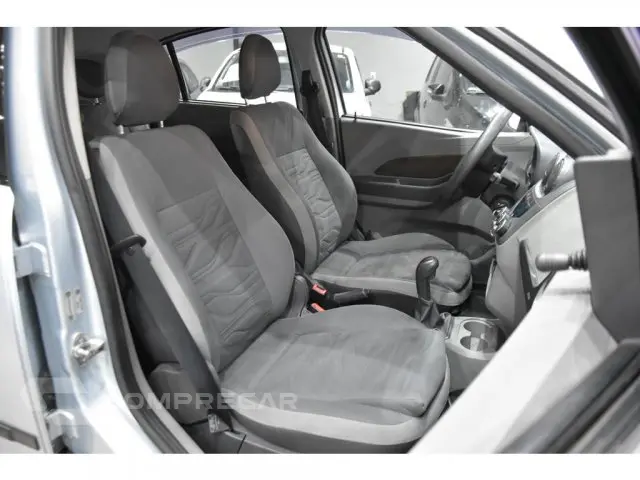 AGILE - 1.4 MPFI LT 8V 4P MANUAL