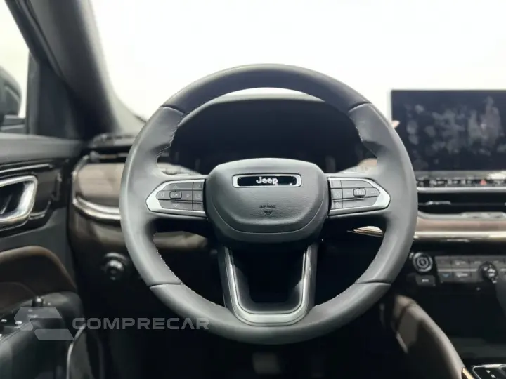 COMMANDER 1.3 T270 TURBO FLEX OVERLAND AT6