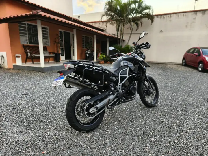 F 800 GS BLACK EDITION