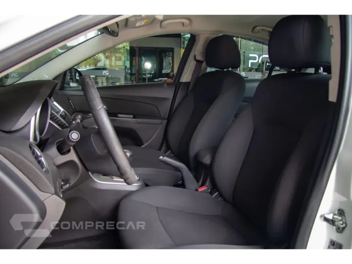 CRUZE 1.8 LT 16V FLEX 4P MANUAL