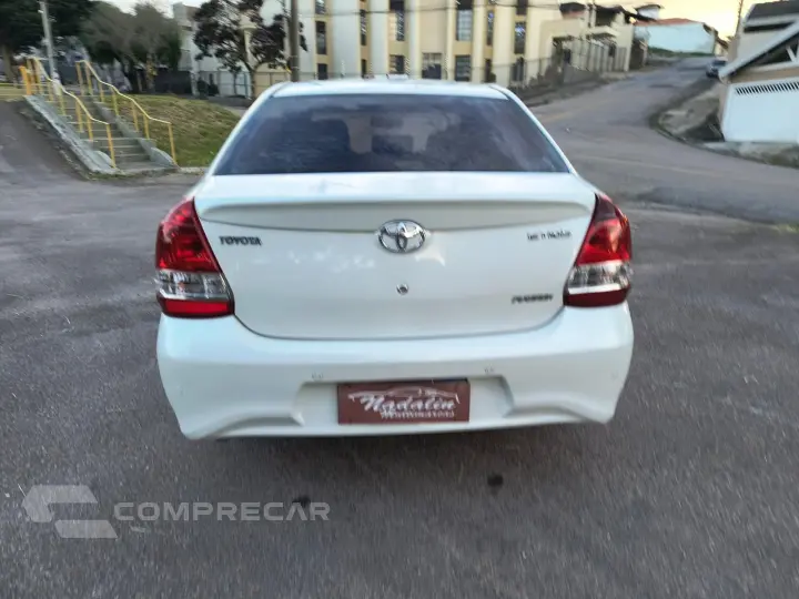 ETIOS 1.5 Platinum Sedan 16V