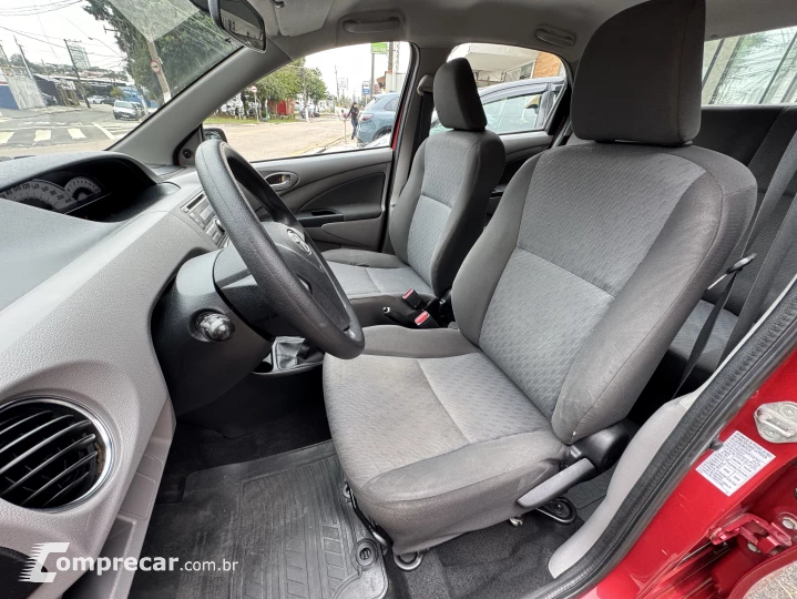 ETIOS 1.5 XLS Sedan 16V