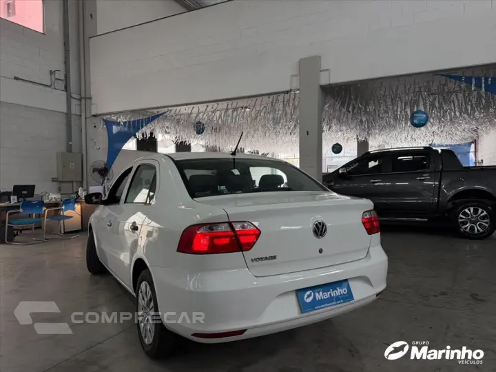VOYAGE 1.0 12V MPI TOTALFLEX 4P MANUAL
