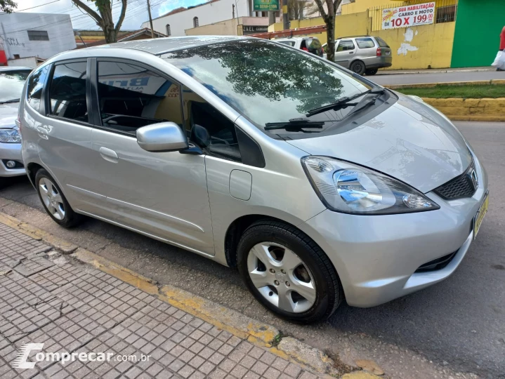FIT 1.4 LX 8V