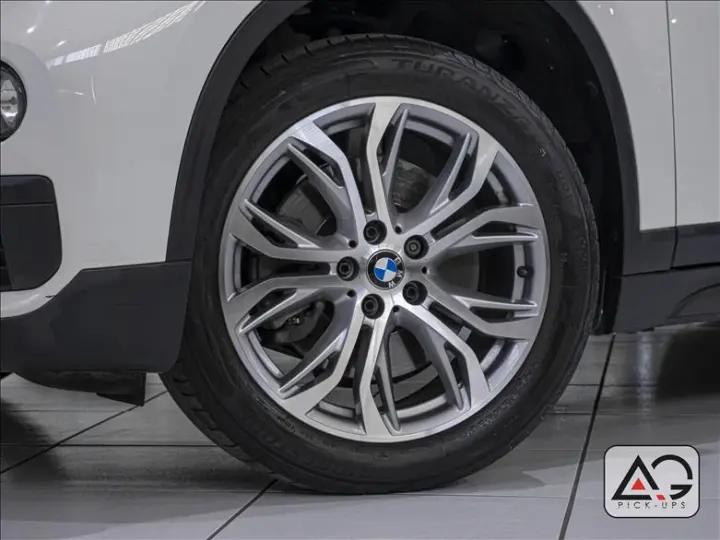 X1 2.0 16V Turbo Activeflex Sdrive20i