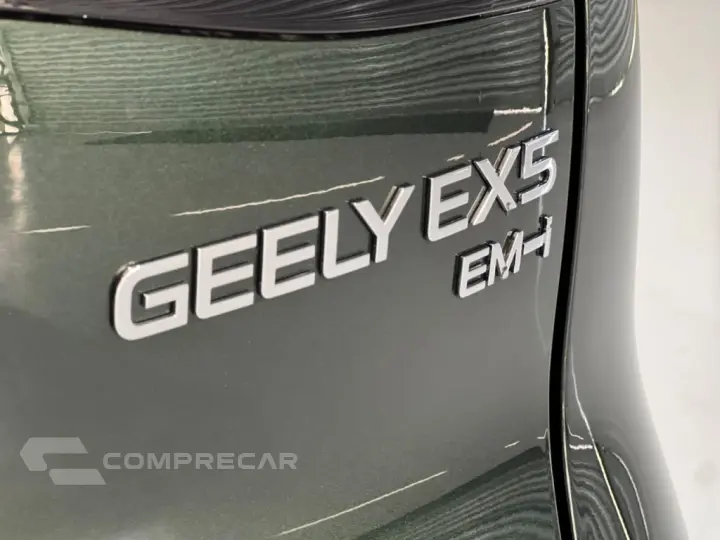 EX5 EM-i 1.5 PHEV MAX E-DHT
