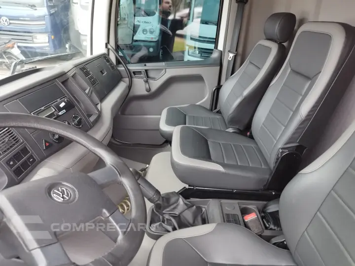 Constellation 17.190 + Baú