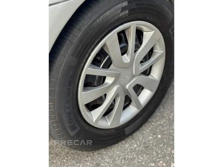 LOGAN 1.0 AUTHENTIQUE 16V FLEX 4P MANUAL