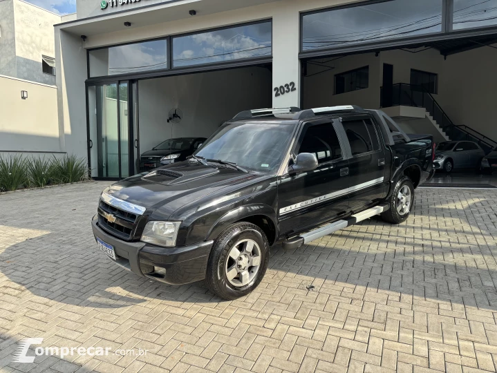 S10 2.4 MPFI Executive 4X2 CD 8V