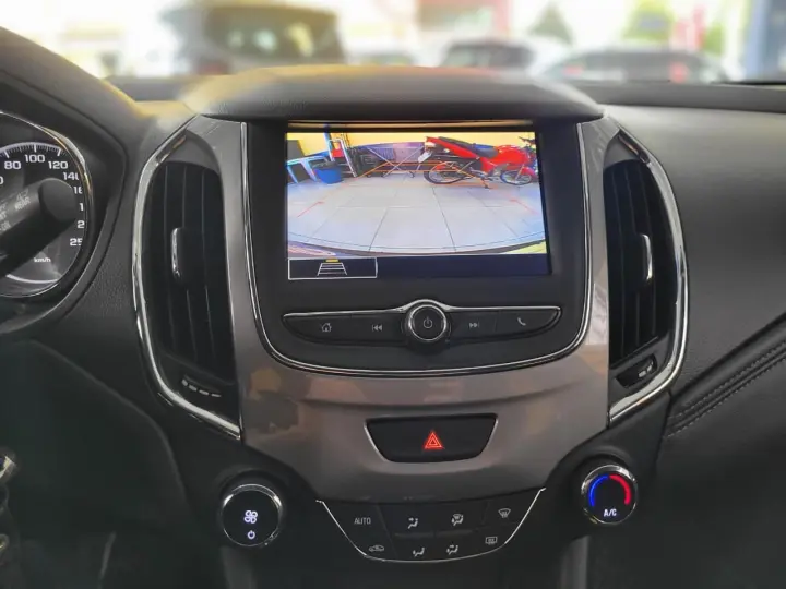 CRUZE Sport LT 1.4 16V TB Flex 5p Aut.