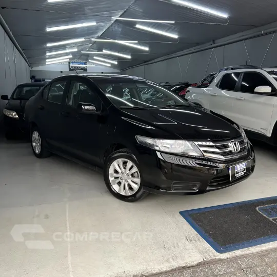 CITY Sedan LX 1.5 Flex 16V 4p Aut.