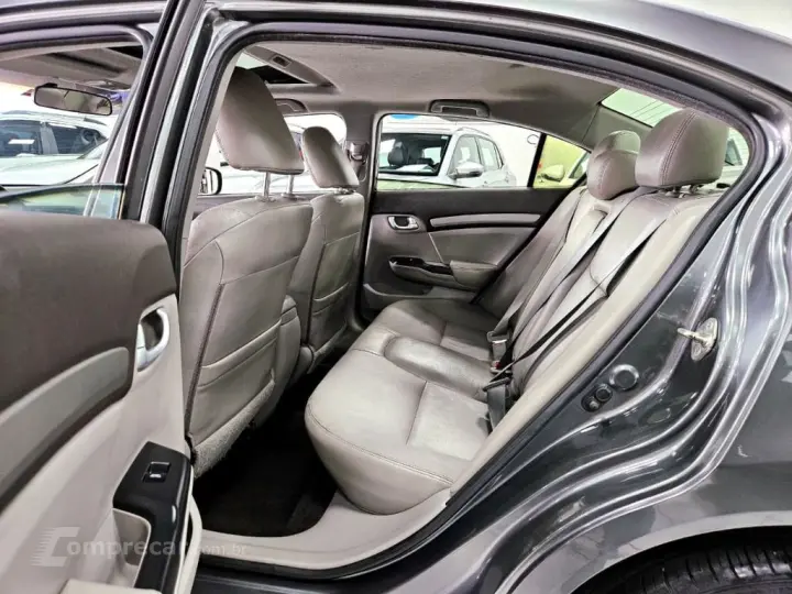 Civic Sedan EXS 1.8/1.8 Flex 16V Aut. 4p