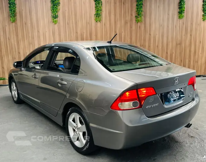 CIVIC 1.8 LXS 16V