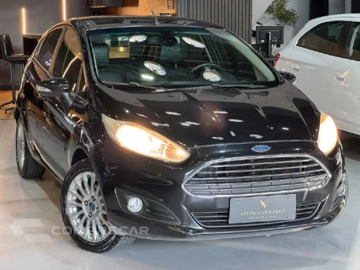 FIESTA 1.6 TITANIUM HATCH 16V FLEX 4P POWERSHIFT