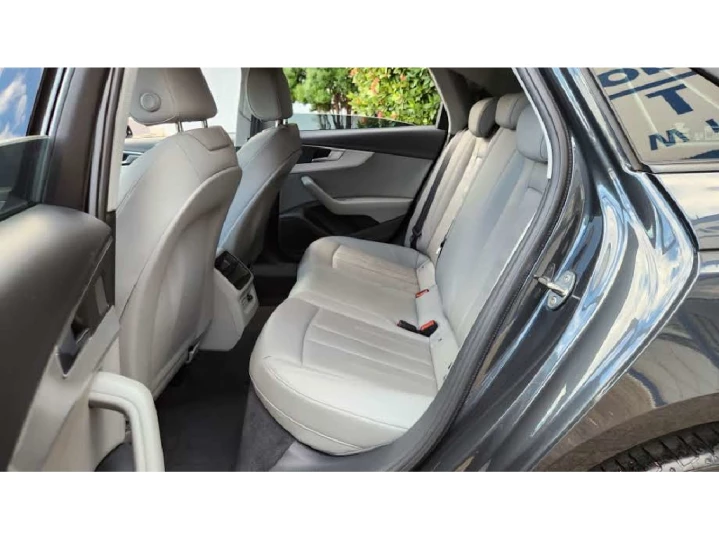 A4 2.0 TFSI MHEV PRESTIGE S TRONIC
