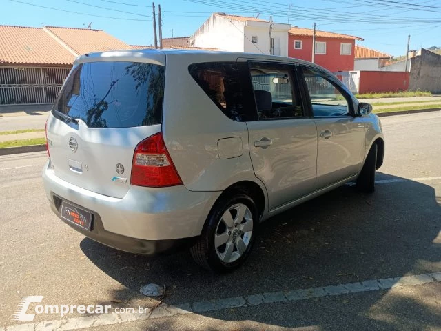 LIVINA - 1.6 16V 4P MANUAL