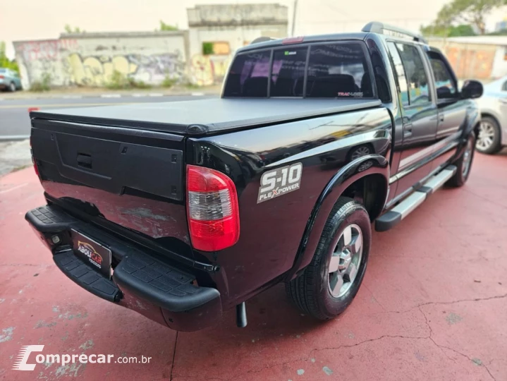 S10 P-Up Executive 2.4 MPFI F.Power CD