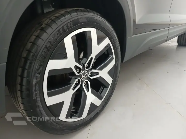 TAOS 1.4 250 TSI TOTAL FLEX HIGHLINE AUTOMÁTICO
