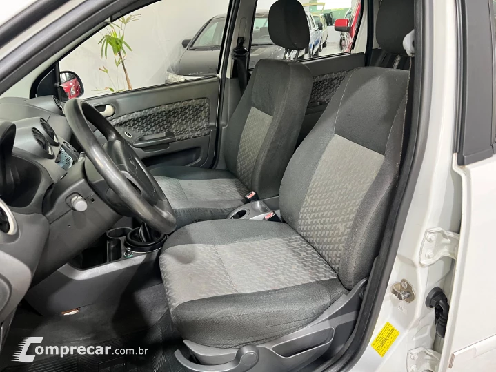FIESTA 1.0 MPI Supercharger 8V