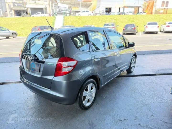 Fit LXL 1.4/ 1.4 Flex 8V/16V 5p Mec.