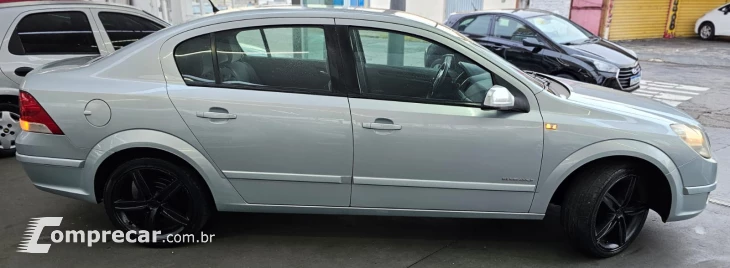 VECTRA 2.0 MPFI Elegance 8V
