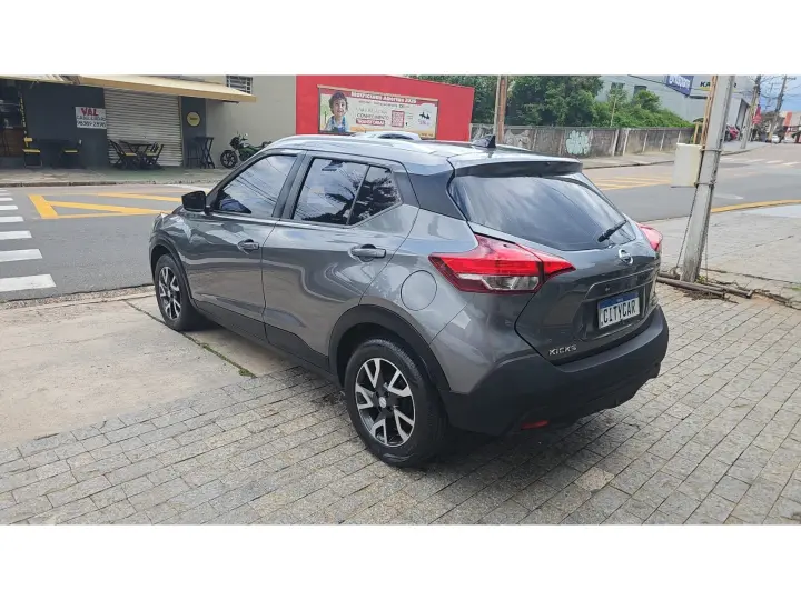 KICKS 1.6 16V FLEXSTART S 4P XTRONIC