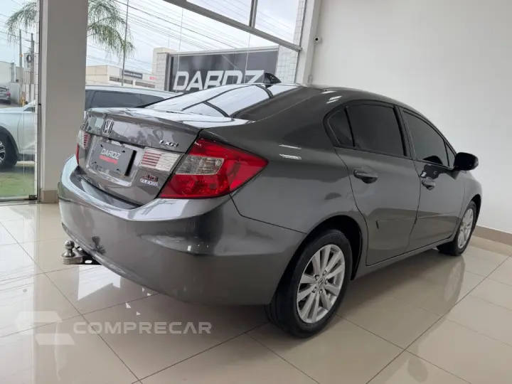 Civic Sedan LXR 2.0 Flexone 16V Aut. 4p